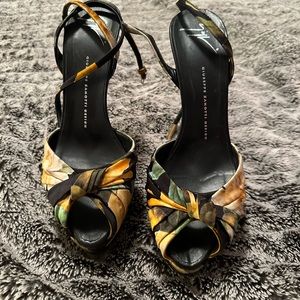 Giuseppe stewpot heels. Size 41